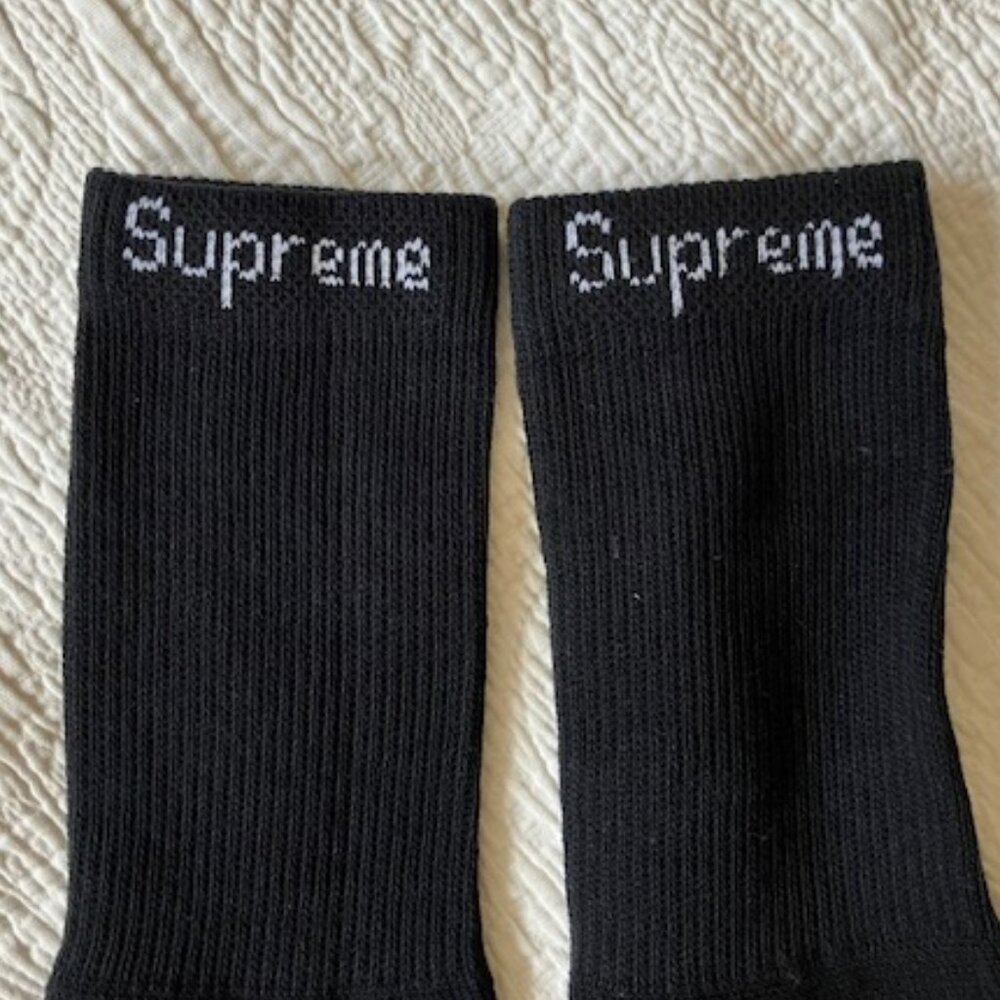 Supreme Black Socks NWT